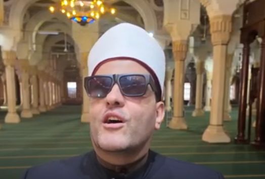 الدكتور محمد فكية إمام وخطيب مسجد الدسوقي الدكتور محمد فكية إمام وخطيب مسجد الدسوقي