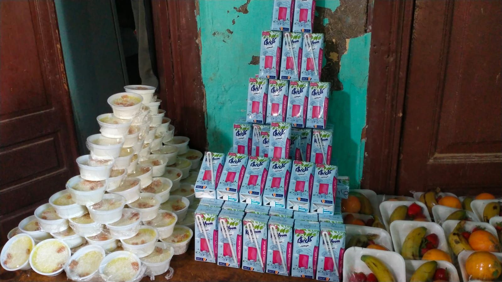 العصير والحلويات العصير والحلويات