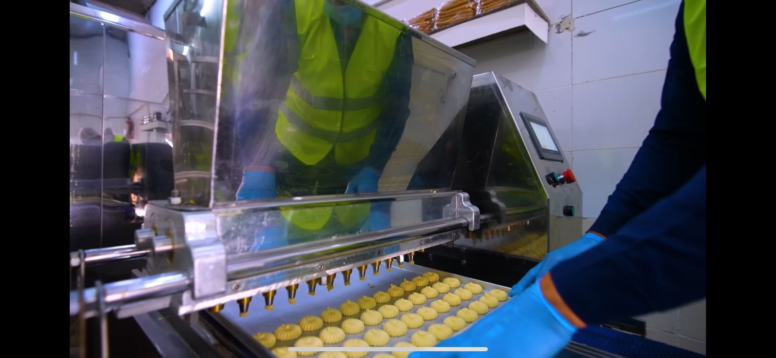 923ca07d-dfa2-4d6f-b05a-9ff5c4a6585f 923ca07d-dfa2-4d6f-b05a-9ff5c4a6585f