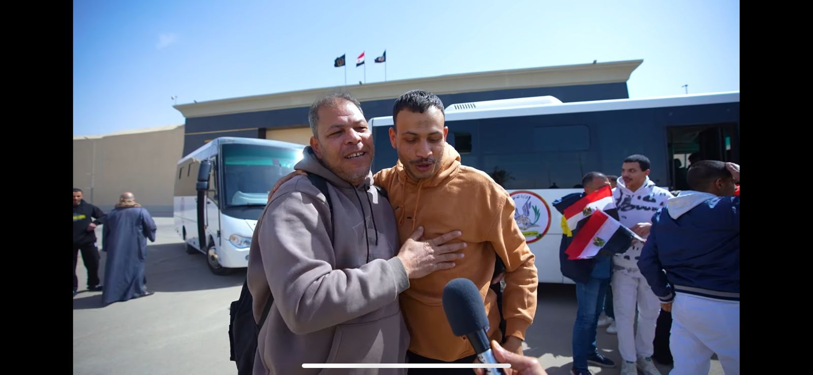 d6f40c1e-bc86-4dcd-93ca-b19fead6366d d6f40c1e-bc86-4dcd-93ca-b19fead6366d