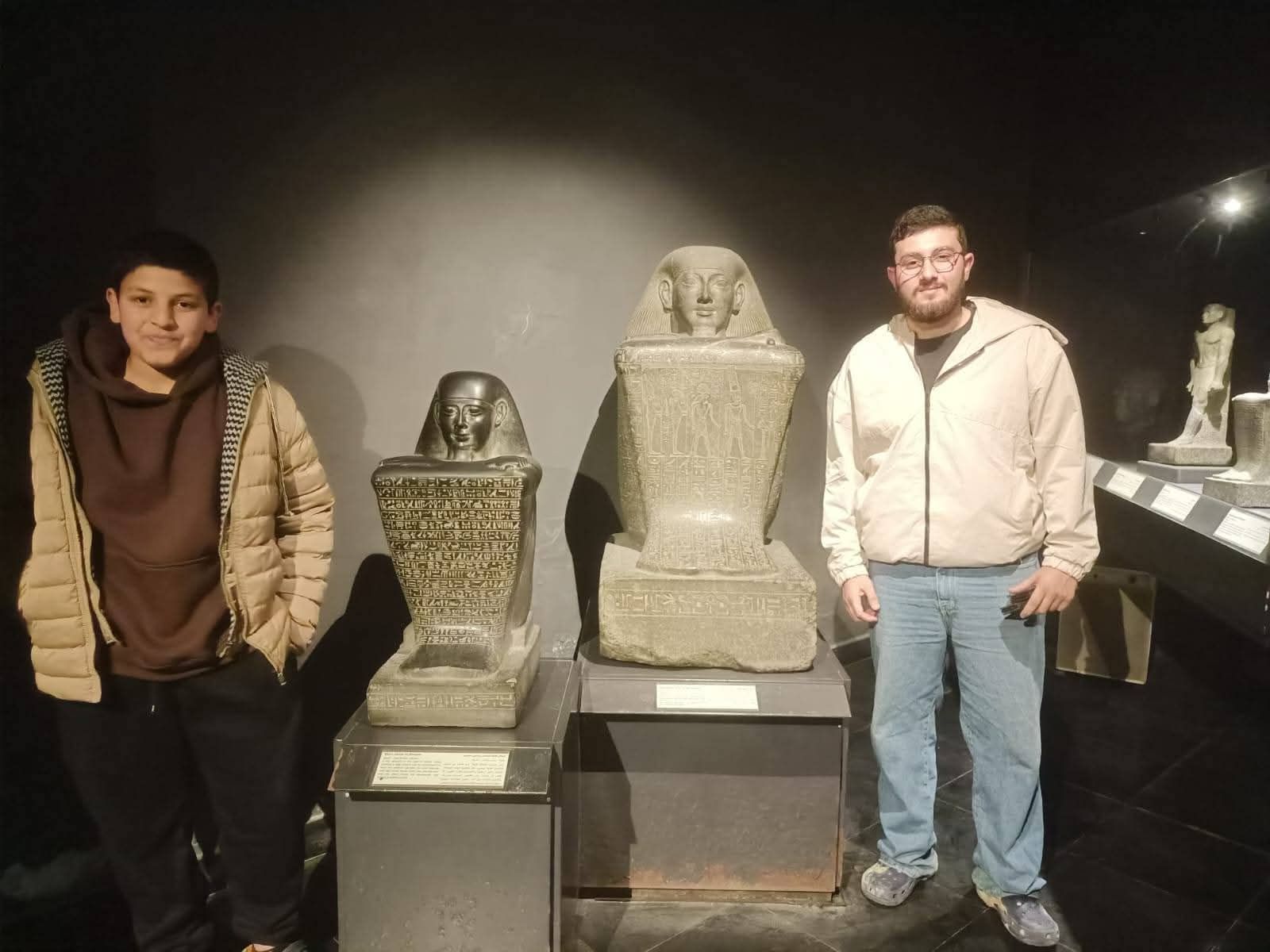 صور تذكارية داخل متحف الإسكندرية القومى صور تذكارية داخل متحف الإسكندرية القومى