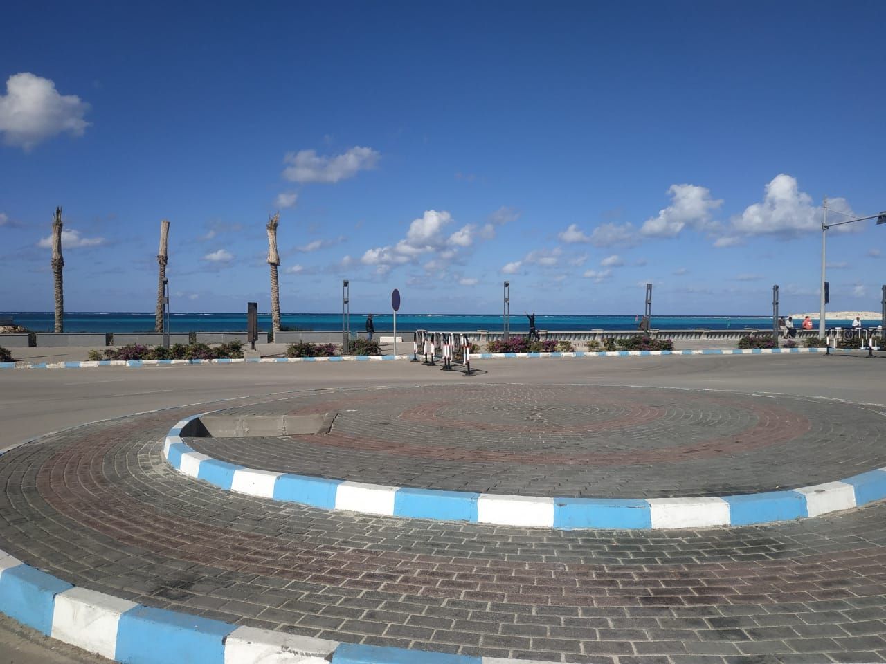 كورنيش مطروح جمال الطبيعة مع التطوير كورنيش مطروح جمال الطبيعة مع التطوير