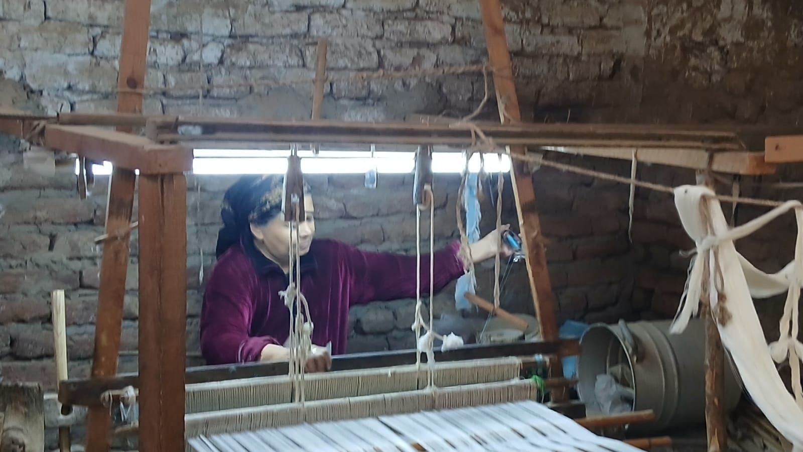 منى مكرم صانعة الفركة منى مكرم صانعة الفركة