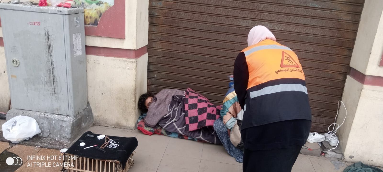 فرق التدخل السريع تكثف تواجدها الميداني لمواجهة تداعيات الأمطار (2) فرق التدخل السريع تكثف تواجدها الميداني لمواجهة تداعيات الأمطار (2)