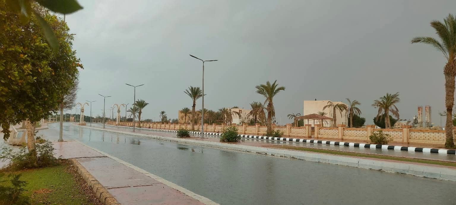 هطول أمطار شديدة بمدينة برأس سدر (4) هطول أمطار شديدة بمدينة برأس سدر (4)