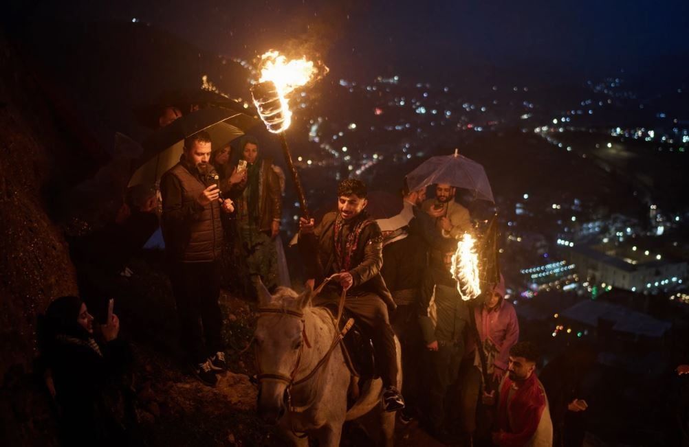 يحتفل الأكراد في شمال العراق بعيد النوروز، في صور فوتوغرافية (3) يحتفل الأكراد في شمال العراق بعيد النوروز، في صور فوتوغرافية (3)