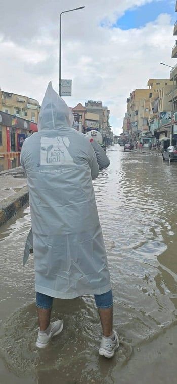 لليوم الثاني ..مصر الخير عضو التحالف الوطني تواصل جهودها الميدانية لمواجهة تداعيات التقلبات الجوية (6) لليوم الثاني ..مصر الخير عضو التحالف الوطني تواصل جهودها الميدانية لمواجهة تداعيات التقلبات الجوية (6)
