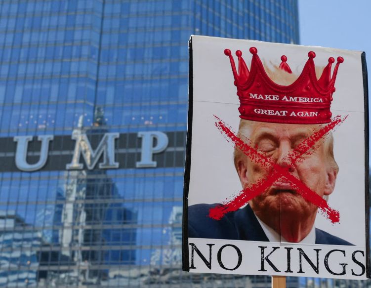 صورة ترامب صورة ترامب