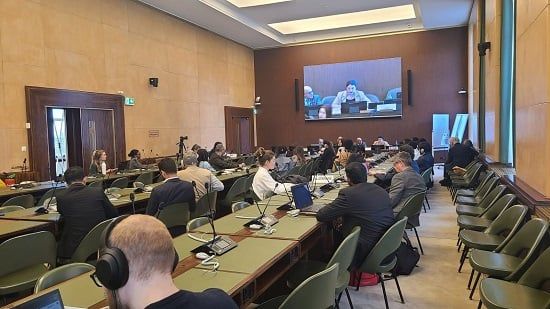 مناقشة تطورات الأوضاع الحقوقية في اليمن والتحديات المتصاعدة التي تواجه المدنيين (3) مناقشة تطورات الأوضاع الحقوقية في اليمن والتحديات المتصاعدة التي تواجه المدنيين (3)