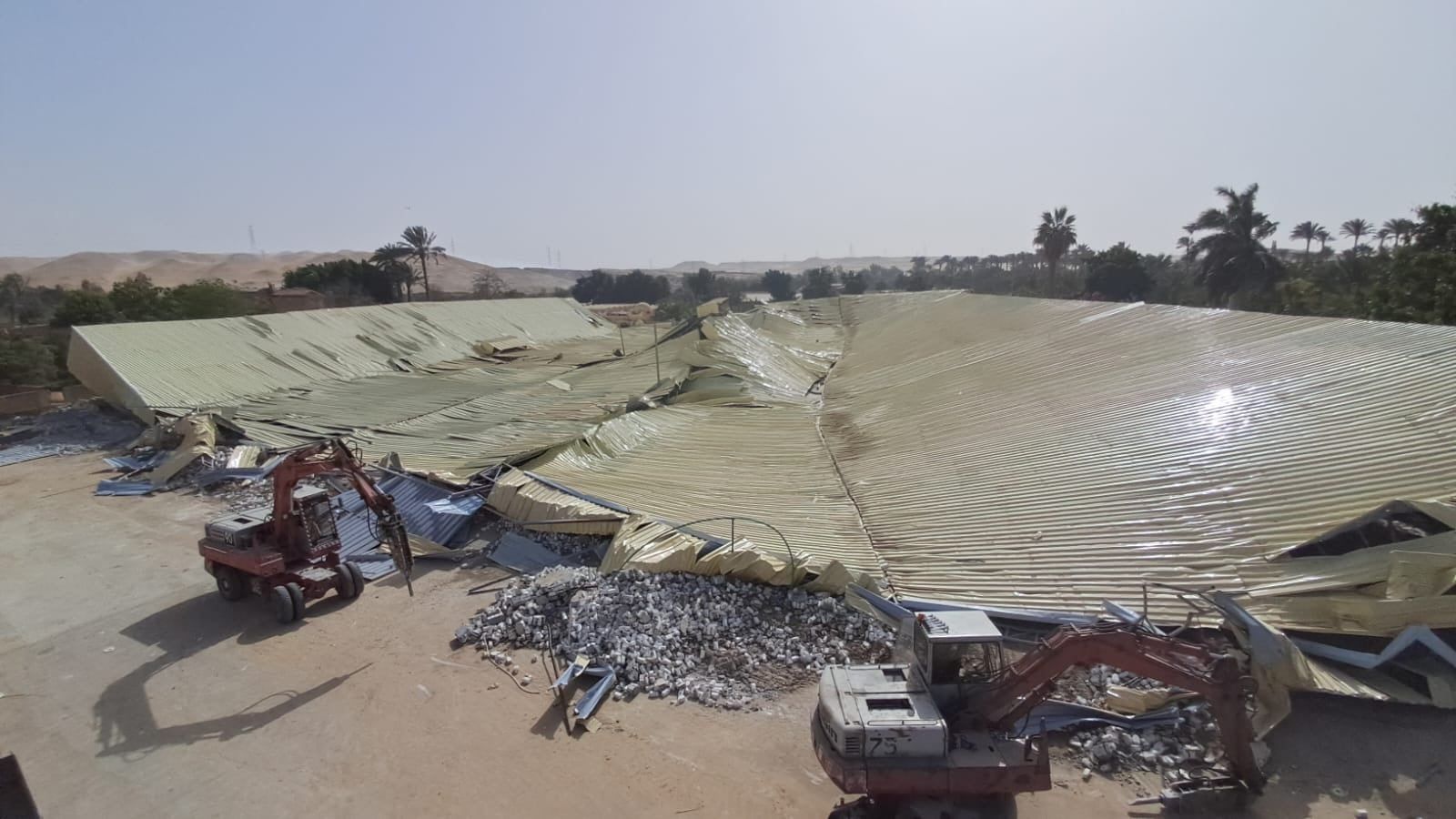 ازالة التعديات على الأراضي بمحافظة الجيزة (2) ازالة التعديات على الأراضي بمحافظة الجيزة (2)