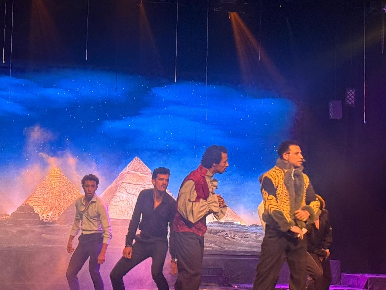 ختام مهرجان المسرح العالمي (4) ختام مهرجان المسرح العالمي (4)