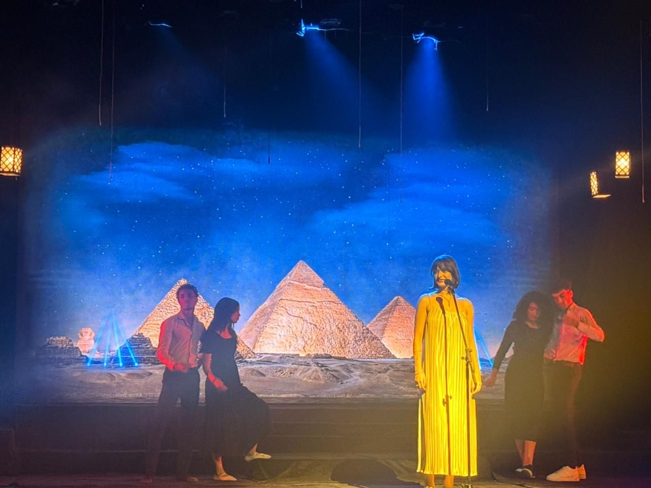 ختام مهرجان المسرح العالمي (3) ختام مهرجان المسرح العالمي (3)