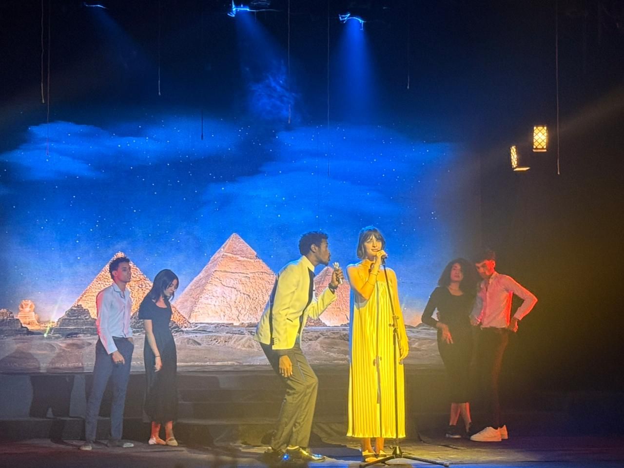 ختام مهرجان المسرح العالمي (5) ختام مهرجان المسرح العالمي (5)