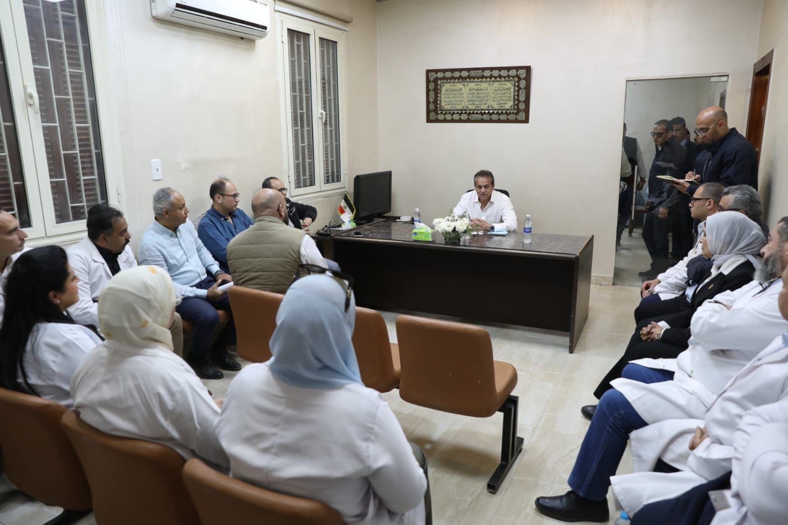 وزير الصحة يتفقد مشروع تطوير مستشفى أم المصريين (2) وزير الصحة يتفقد مشروع تطوير مستشفى أم المصريين (2)