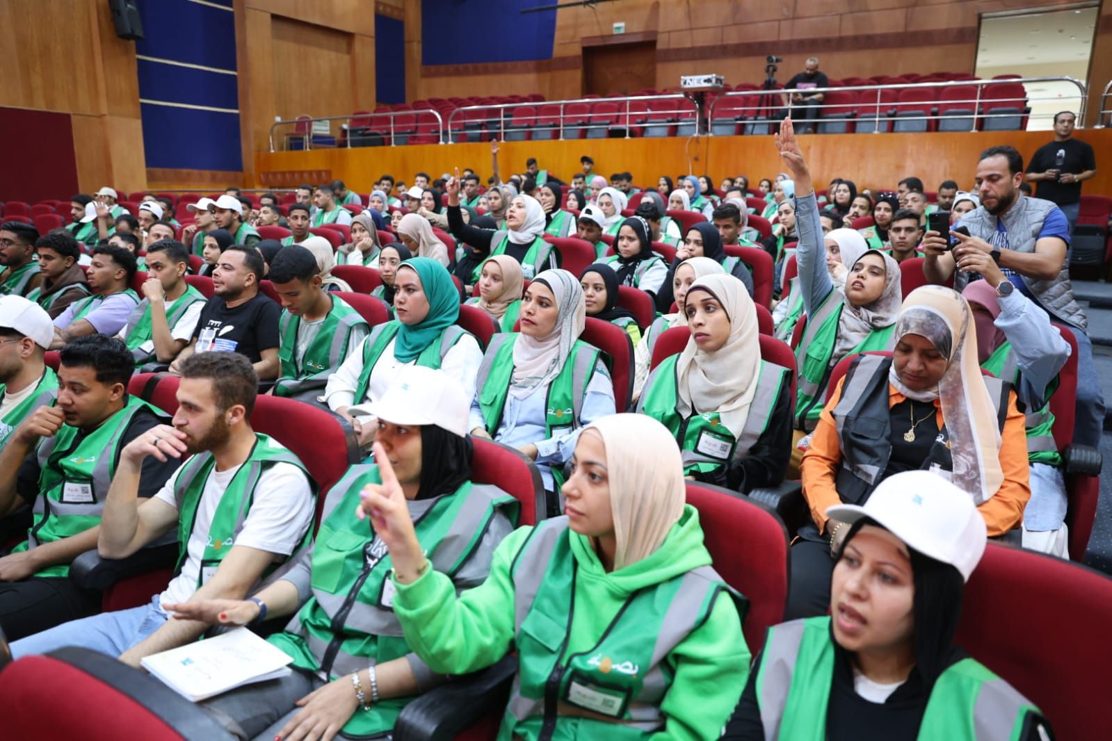 مصر الخير تطلق معسكر بصمة 2 لإعداد القادة لشباب المحافظات (3) مصر الخير تطلق معسكر بصمة 2 لإعداد القادة لشباب المحافظات (3)