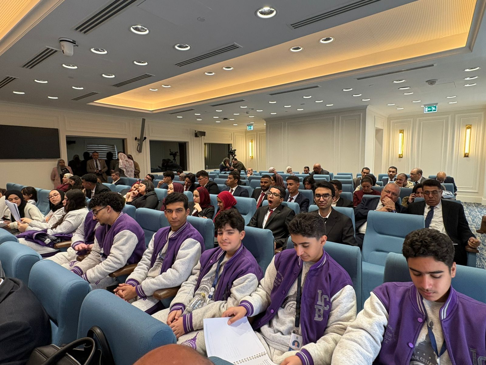 اتصالات النواب تناقش قانون استخدام الأطفال السوشيال ميديا (1) اتصالات النواب تناقش قانون استخدام الأطفال السوشيال ميديا (1)