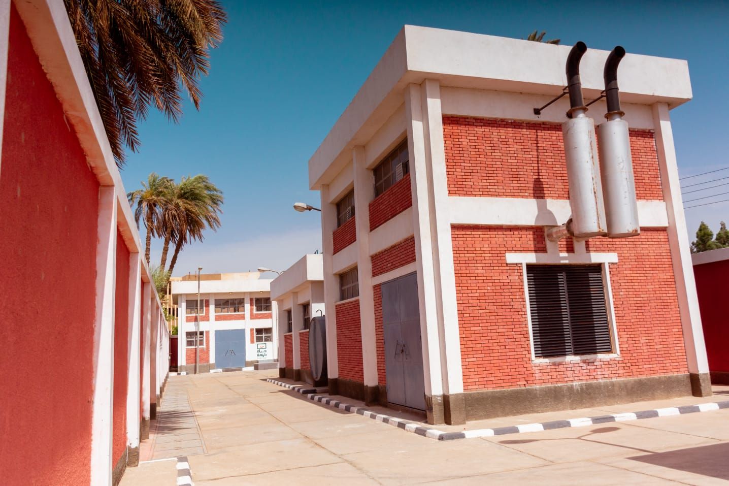 إنجازات مبادرة حياة كريم.. «بنى حميل» بسوهاج تقترب من لحظة الحلم (2) إنجازات مبادرة حياة كريم.. «بنى حميل» بسوهاج تقترب من لحظة الحلم (2)