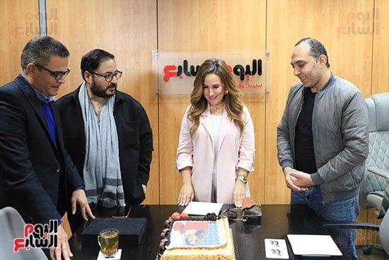 شيري عادل تتفاجئ الاحتفال بعيد ميلادها فى اليوم السابع شيري عادل تتفاجئ الاحتفال بعيد ميلادها فى اليوم السابع