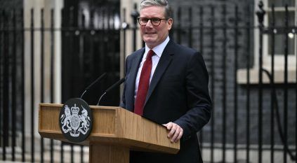 رئيس الوزراء البريطاني: الاعتراف بدولة فلسطين يحيي الأمل بالسلام لحل الدولتين