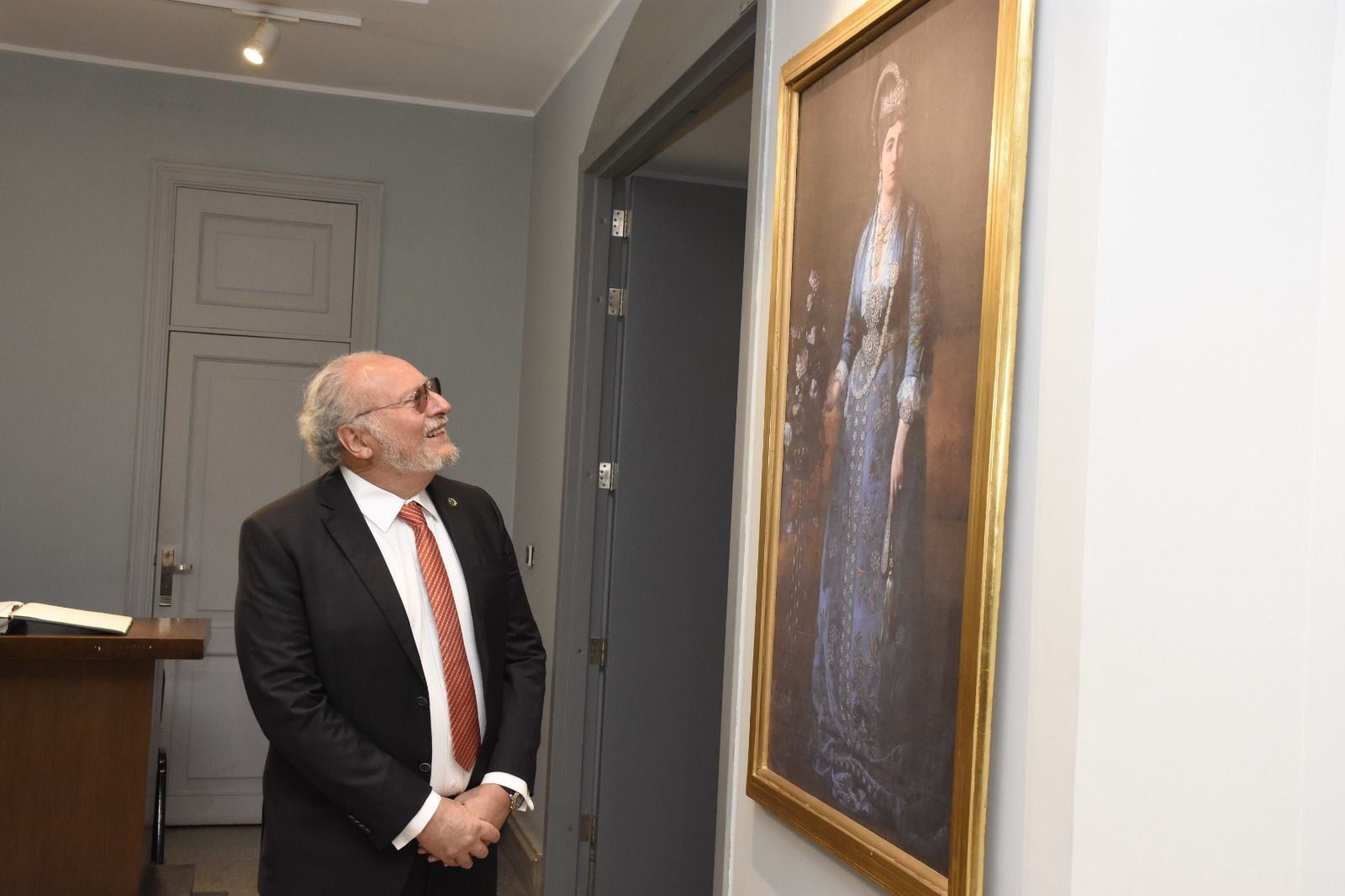 استقبال الملك أحمد فؤاد الثاني في زيارة تاريخية لقصر الزعفران استقبال الملك أحمد فؤاد الثاني في زيارة تاريخية لقصر الزعفران