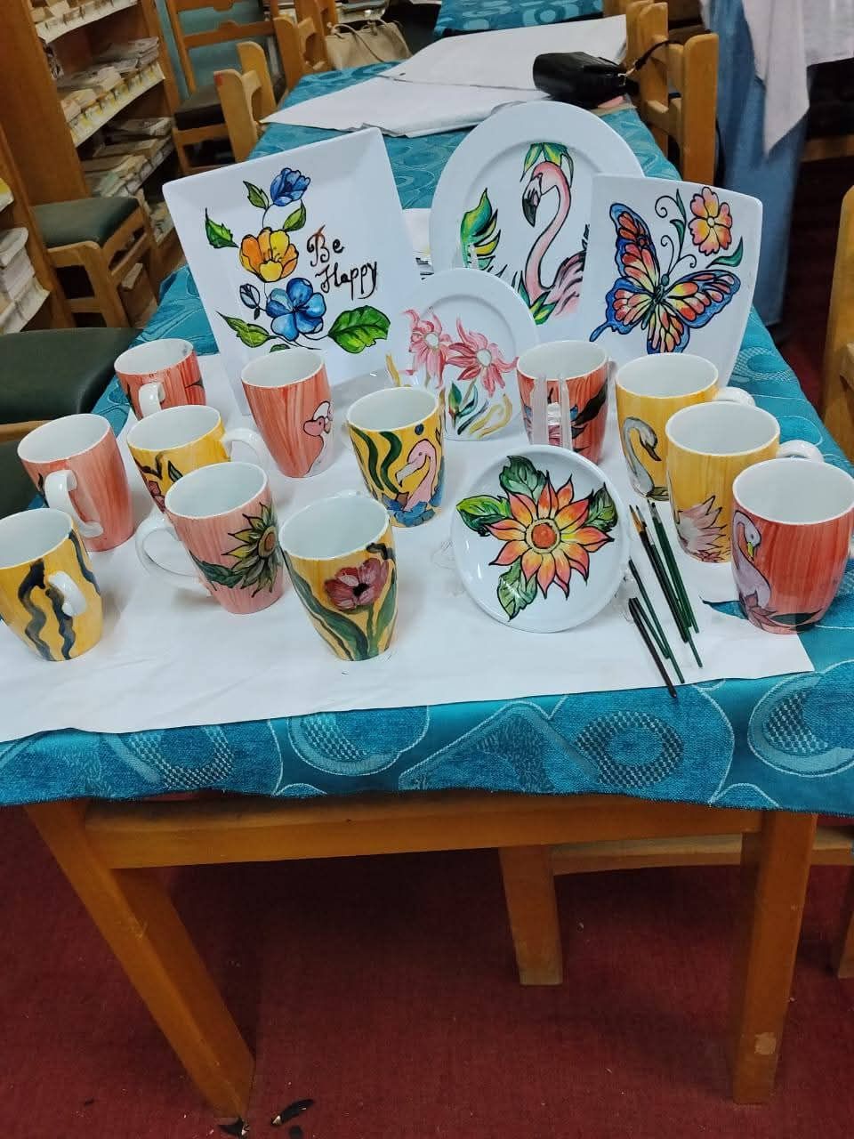 ورش الرسم على الخزف بمراكز شباب كفر الشيخ ورش الرسم على الخزف بمراكز شباب كفر الشيخ