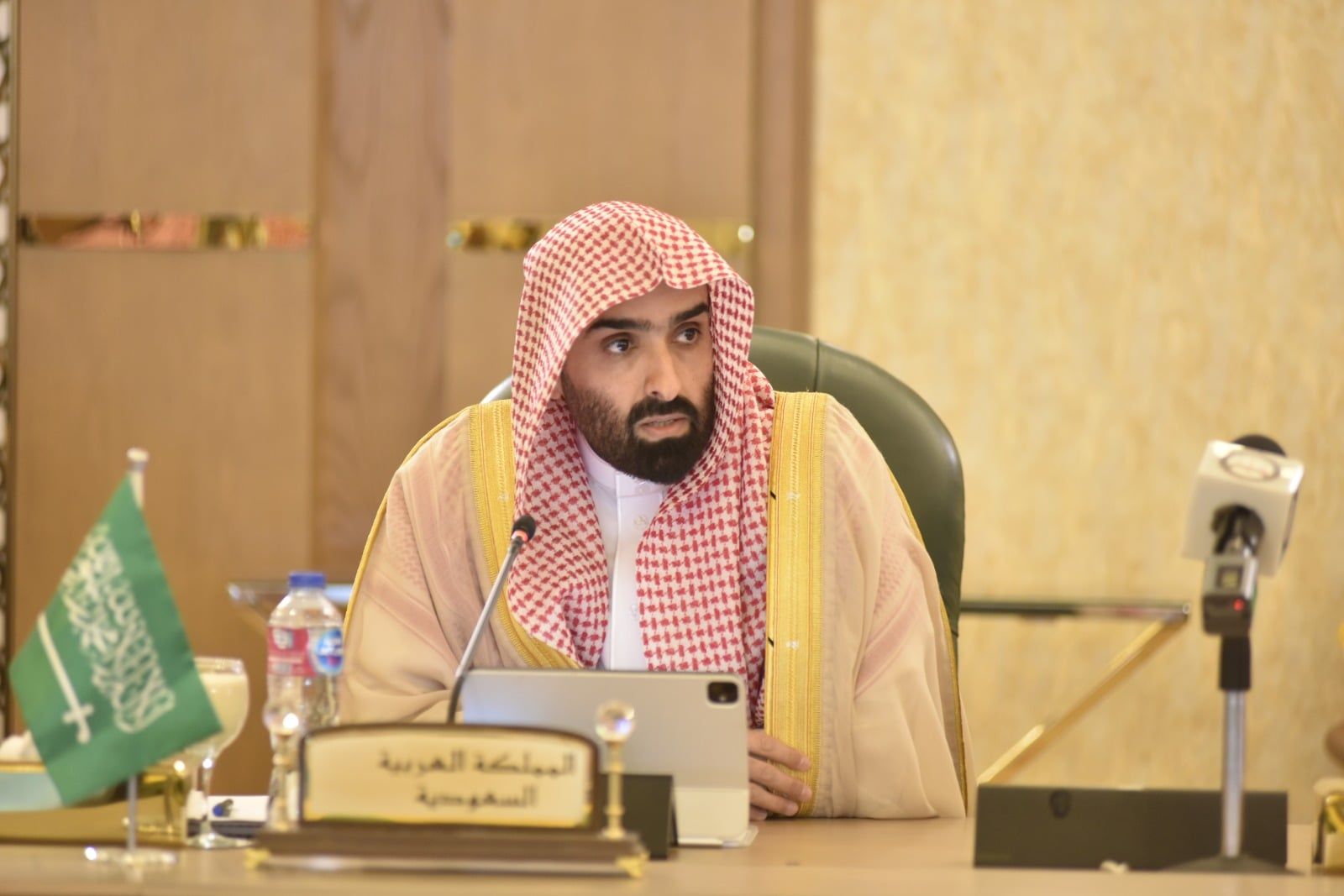 جانب من الحضور والفعاليات (3) جانب من الحضور والفعاليات (3)