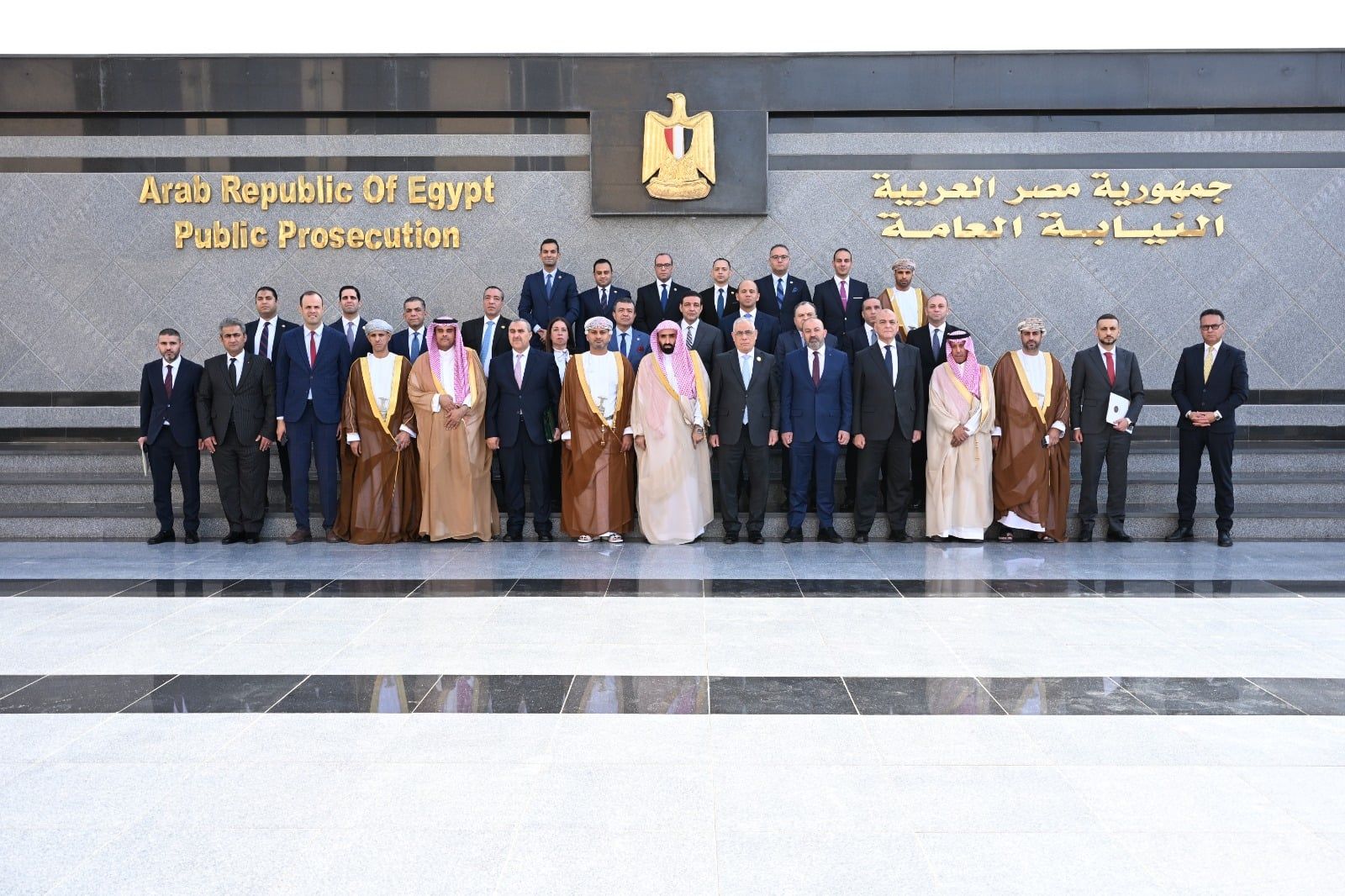 جانب من الحضور والفعاليات (11) جانب من الحضور والفعاليات (11)