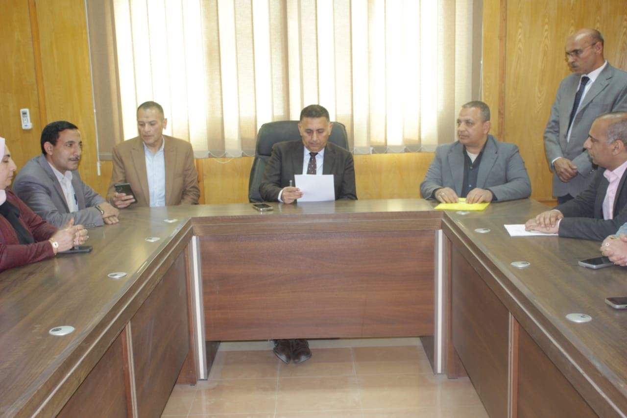 جانب من الاجتماع جانب من الاجتماع