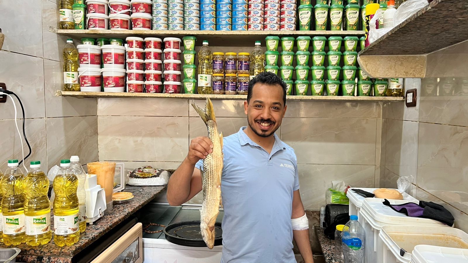 أقدم محل فسيخ في قنا أقدم محل فسيخ في قنا