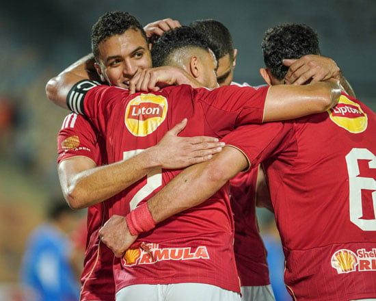 احتفال لاعبى الأهلى احتفال لاعبى الأهلى