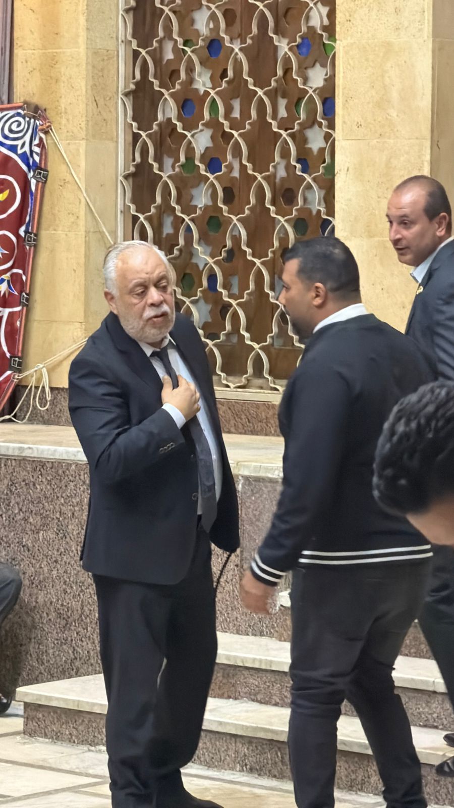 اشرف زكى اشرف زكى