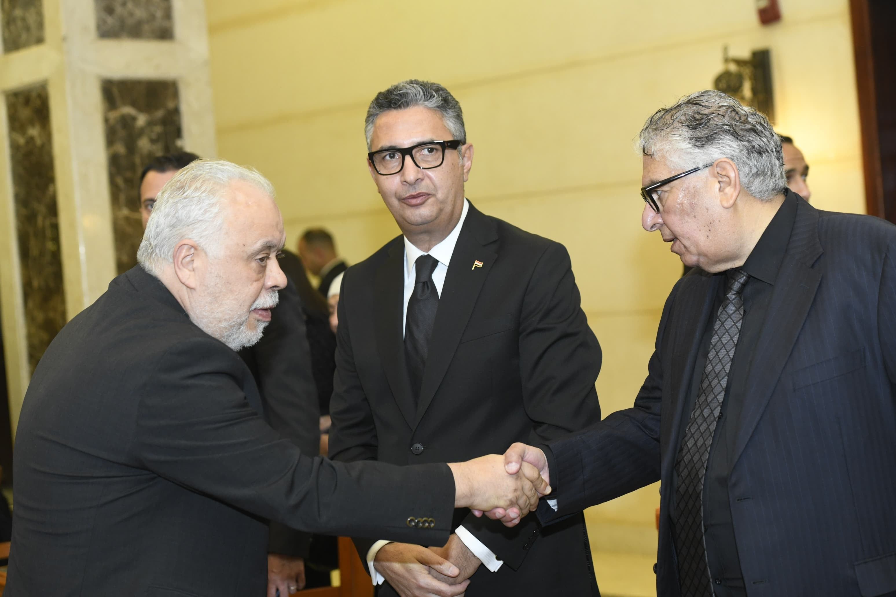 c0e92495-b4e3-4ba2-a7d1-45c002398ec6 c0e92495-b4e3-4ba2-a7d1-45c002398ec6