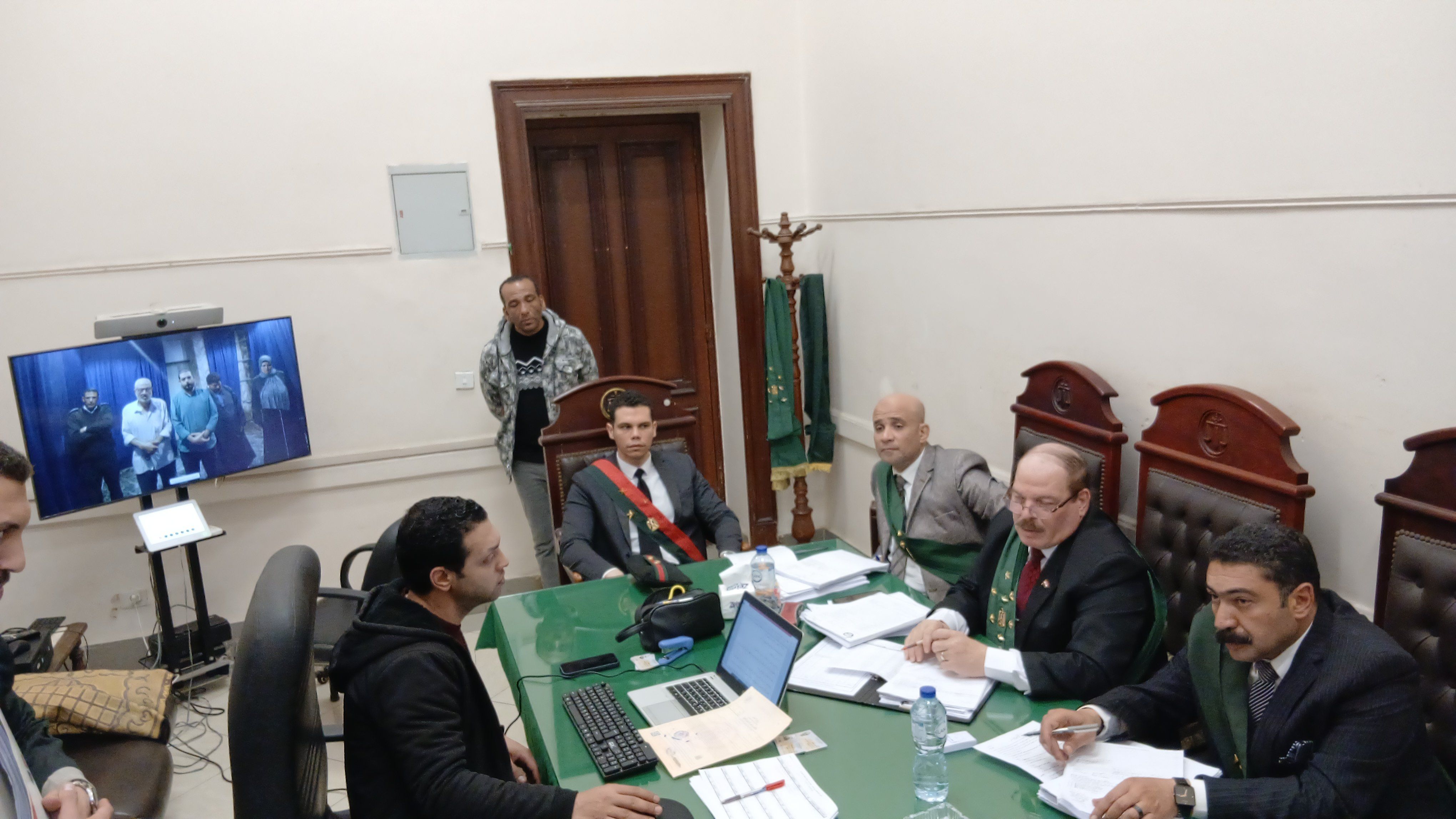 هيئة المحكمة برئاسة المستشار حسن الباهي رئيس المحكمة هيئة المحكمة برئاسة المستشار حسن الباهي رئيس المحكمة