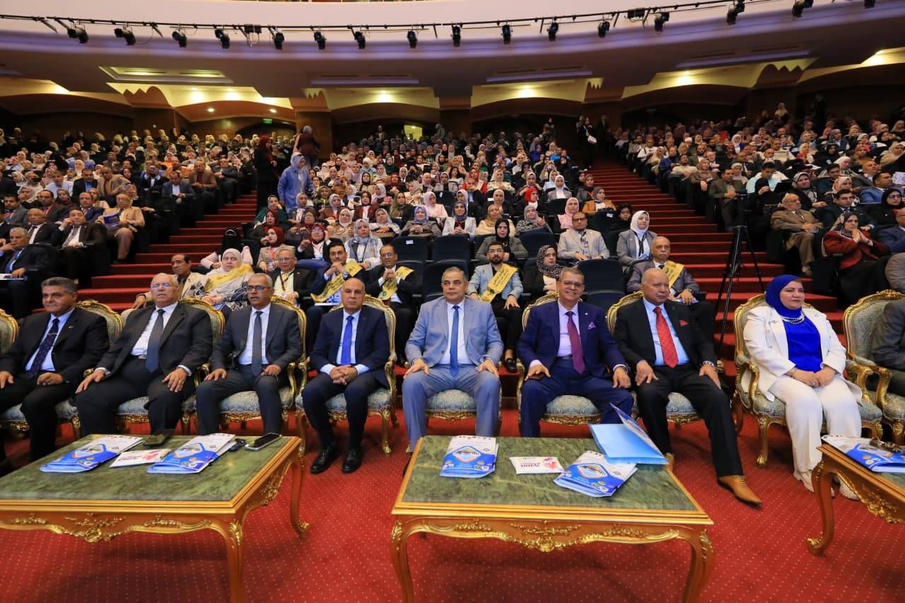 رؤساء ونواب جامعة كفر الشيخ السابقين رؤساء ونواب جامعة كفر الشيخ السابقين