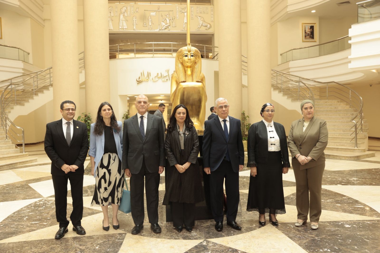 وزيرة التضامن تشهد افتتاح وزيرة التضامن تشهد افتتاح