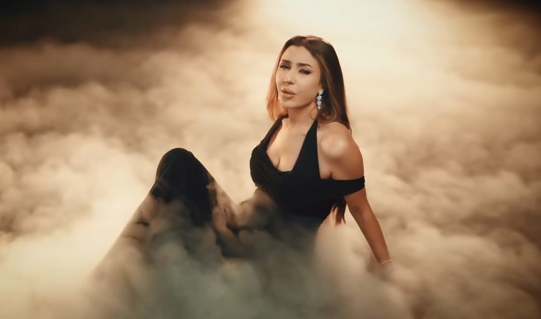 إنت صح لـجنات تتجاوز المليون مشاهدة خلال أيام قليلة من طرحها (2) إنت صح لـجنات تتجاوز المليون مشاهدة خلال أيام قليلة من طرحها (2)