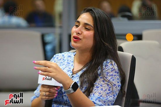 نضال الشافعى (12) نضال الشافعى (12)