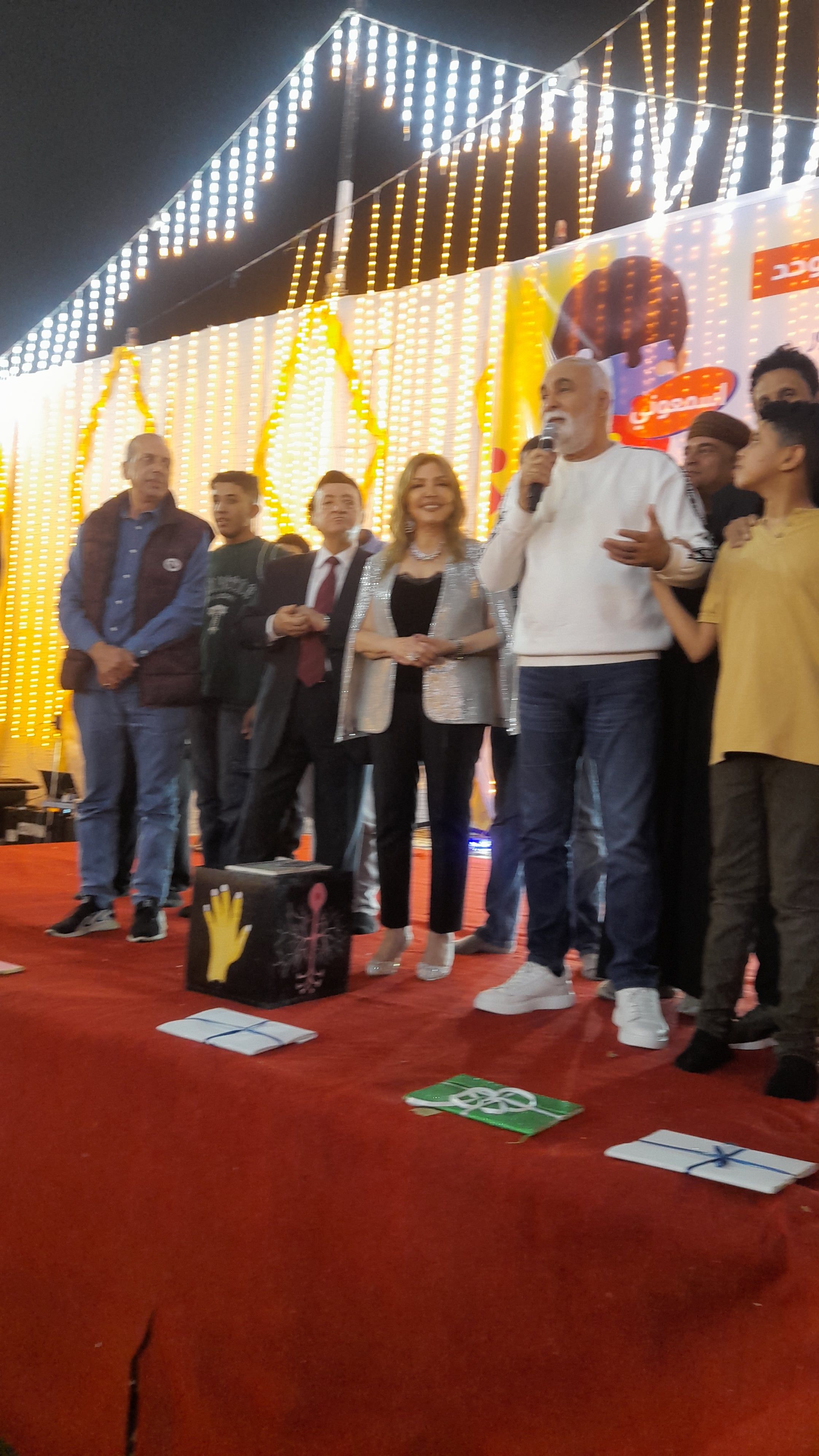 نادية ومصطفى وطارق الدسوقي نادية ومصطفى وطارق الدسوقي