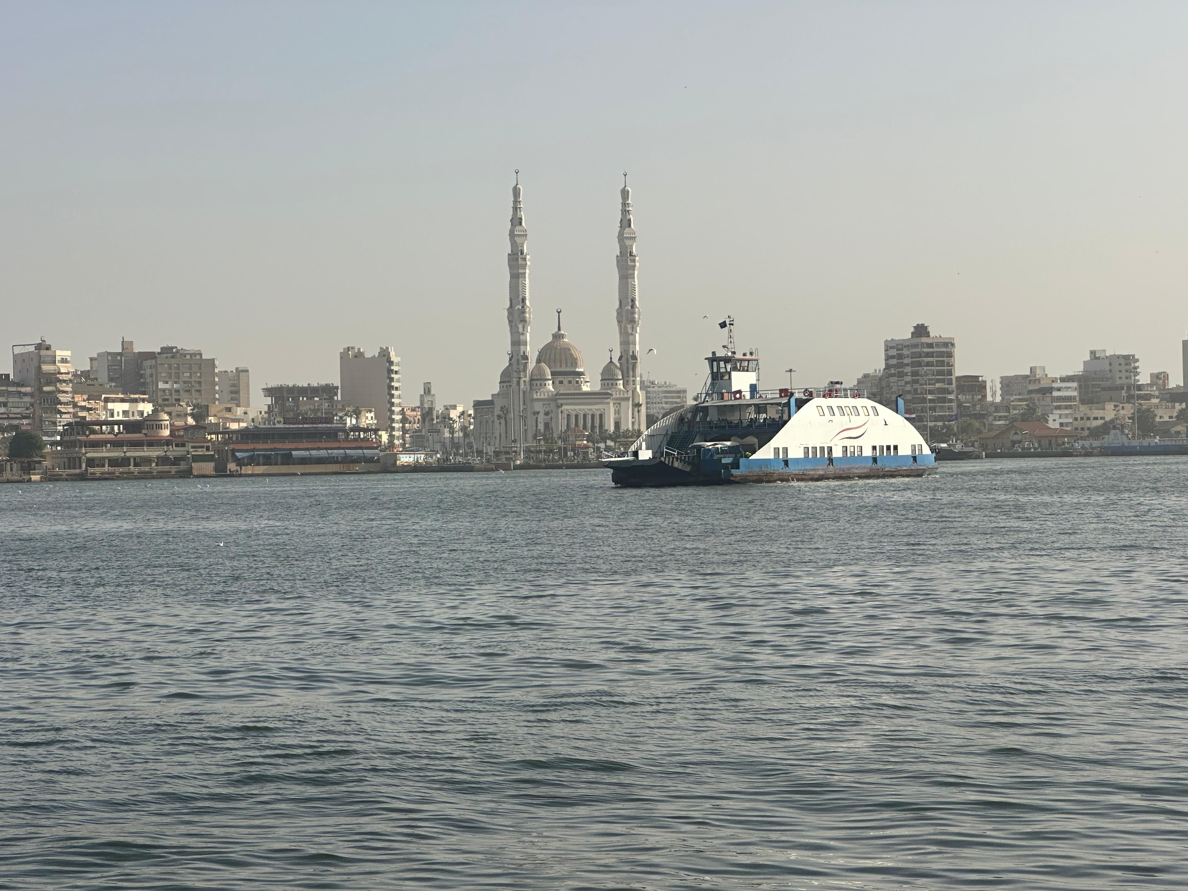 المعدية والمجمع المعدية والمجمع