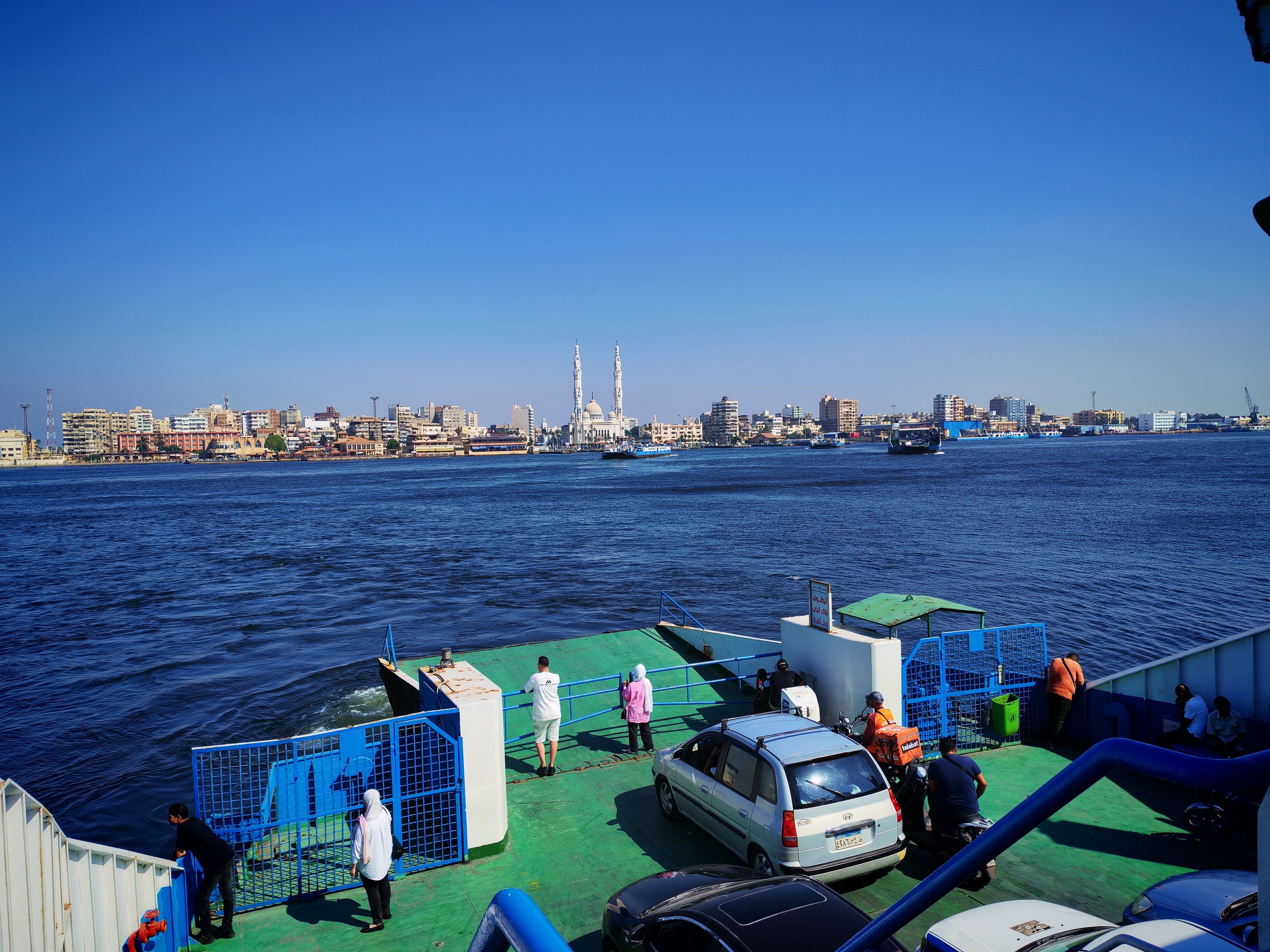 استقلال السيارات المعدية استقلال السيارات المعدية