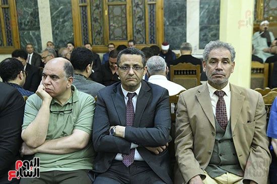 خالد البلشي نقيب الصحفيين يقدم واجب العزاء خالد البلشي نقيب الصحفيين يقدم واجب العزاء