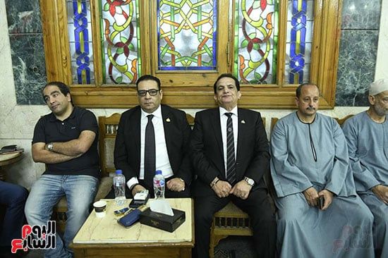 الزميل محمد مراد في عزاء والد الزميلة همت سلامة الزميل محمد مراد في عزاء والد الزميلة همت سلامة