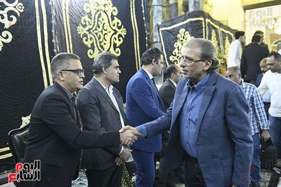 خالد يوسف يقدم واجب العزاء خالد يوسف يقدم واجب العزاء