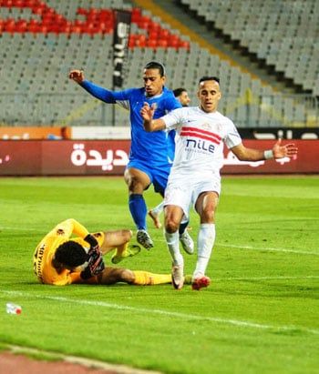 ناصر منسى خلال المباراة ناصر منسى خلال المباراة