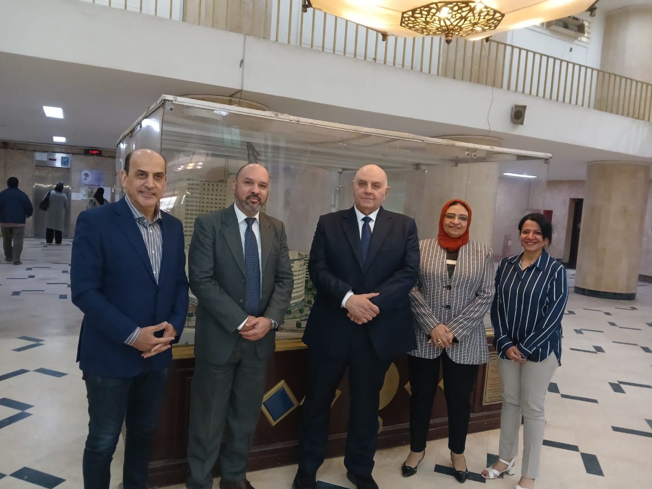 السفير ألكسندر بيليسر موراجا خلال تواجده بالاذاعه السفير ألكسندر بيليسر موراجا خلال تواجده بالاذاعه