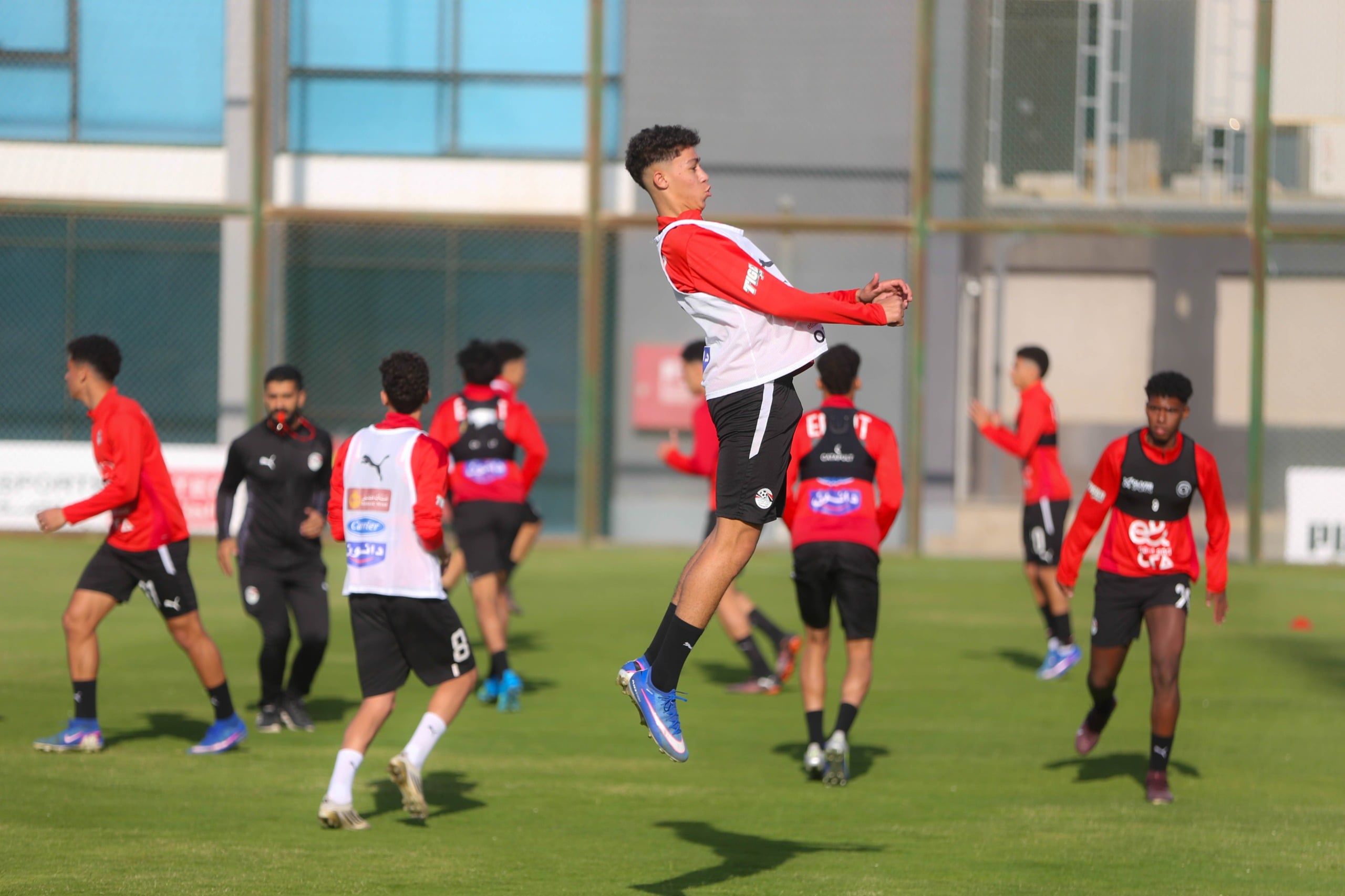 منتخب الناشئين يختتم تدريباته منتخب الناشئين يختتم تدريباته