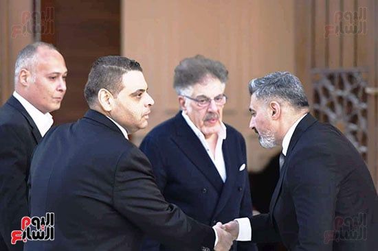 وصول الفنان ياسر جلال عزاء هانى شاكر وصول الفنان ياسر جلال عزاء هانى شاكر