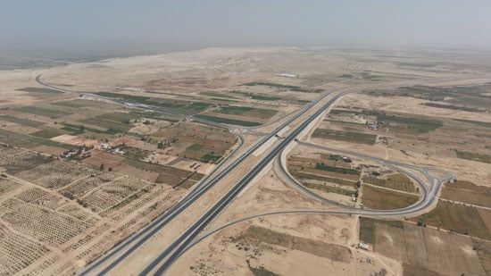 محور الفشن التنموي ببني سويف، والمرحلتين الثانية والثالثة من محور ديروط بأسيوط محور الفشن التنموي ببني سويف، والمرحلتين الثانية والثالثة من محور ديروط بأسيوط