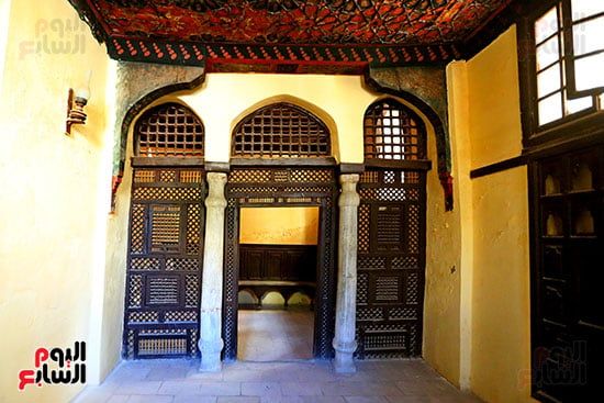 تصميم معماري يجمع بين البساطة والفخامة تصميم معماري يجمع بين البساطة والفخامة