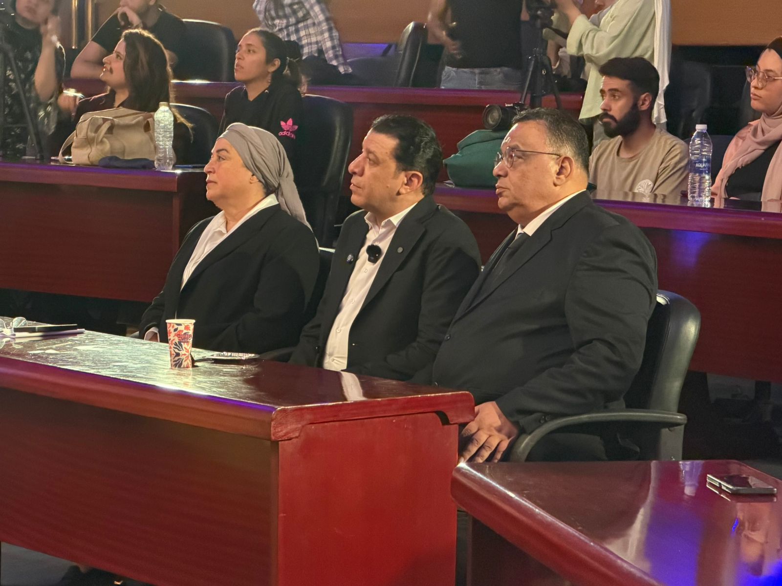 ليلة في وداع امير العناء العربي تبدأ بأكاديمية الفنون (2) ليلة في وداع امير العناء العربي تبدأ بأكاديمية الفنون (2)